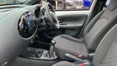 Toyota Aygo X 1.0 VVT-i Edge 5dr Petrol Hatchback